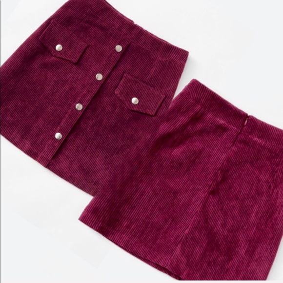 "Amelia" Corduroy Buttoned Skirt w Back Zipper - Picture 3 of 3